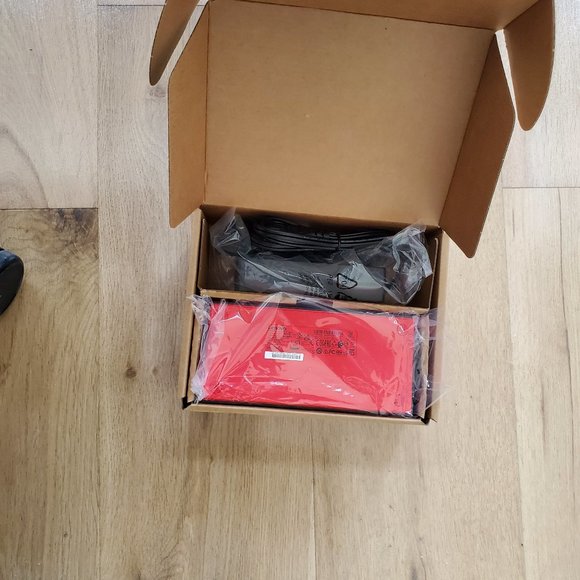 Lenovo ThinkPad Docking Station - Picture 4 of 4